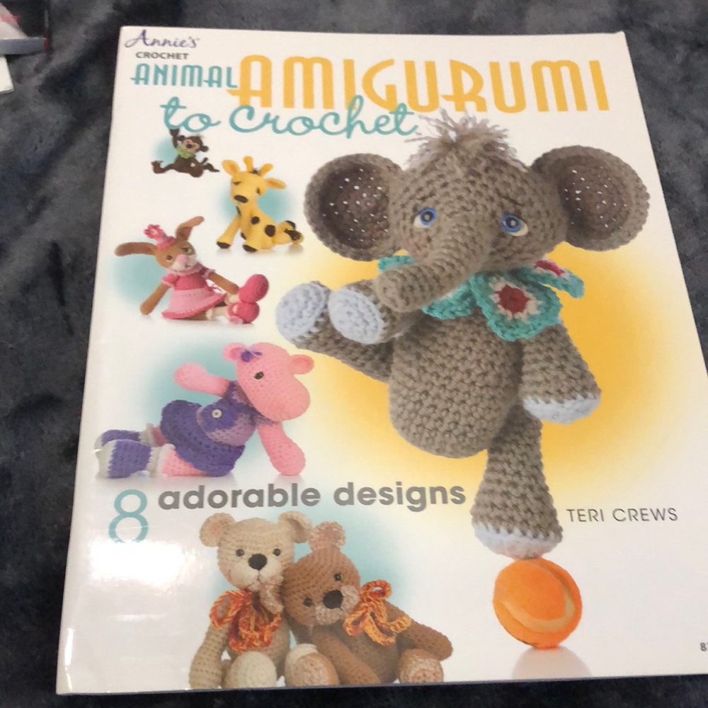 Annie’s Crochet Animal Amigurumi to Crochet